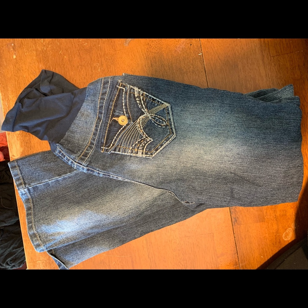 Maternity jeans